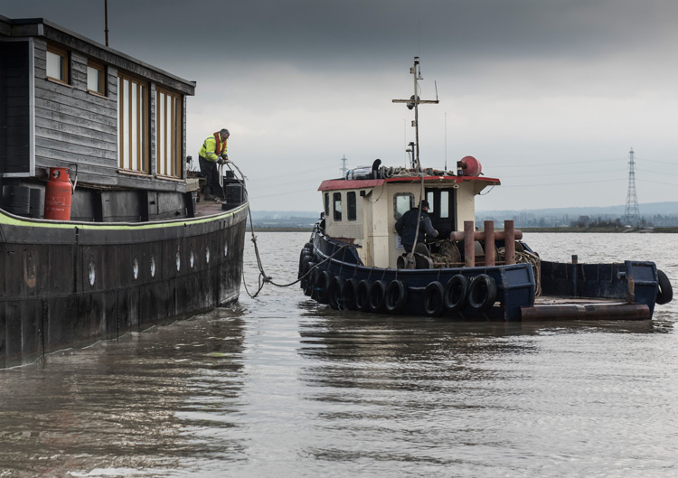 Tug boat Phoenix, Kent Marine Towage